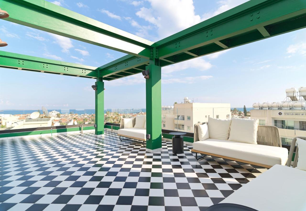 Liv The City Suites Adults Only Lárnaca Exterior foto